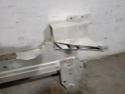 Автозапчасти б/у передний мост за peugeot 2008 ii (ud_, us_, uy_, uk_) 1.2 puretech 100 ссылки oem iam 9832719280 suelo burra 12 9832719280