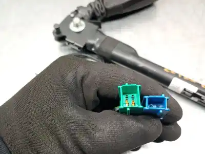 Автозапчасти б/у крюк для ремня передний правый за opel corsa e (x15) 1.4 lpg (08, 68) ссылки oem iam 616046800c  13427747