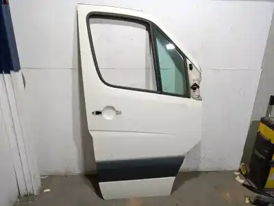 Автозапчасти б/у дверь передняя правая за VOLKSWAGEN CRAFTER 30-50 CAJA/CHASIS (2F_) 2.5 TDI ссылки OEM IAM 2E0831052  2E0831052