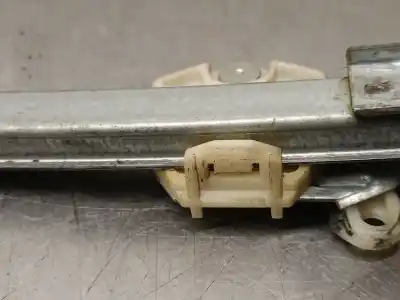 Pezzo di ricambio per auto di seconda mano alzacristalli posteriore sinistro per opel corsa c (x01) 1.3 cdti (f08, f68) riferimenti oem iam 09114705  5140041