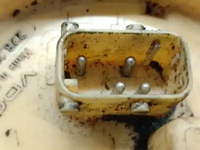 Tweedehands auto-onderdeel indicator voor bmw 3 touring (e46) 320 d oem iam-referenties 6750582 228214002002 vdo 16146768488