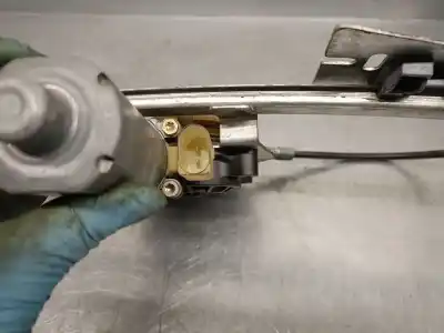 Peça sobressalente para automóvel em segunda mão elevador de vidros traseiro direito por bmw 3 touring (e46) 320 d referências oem iam 67628362065  67628362065