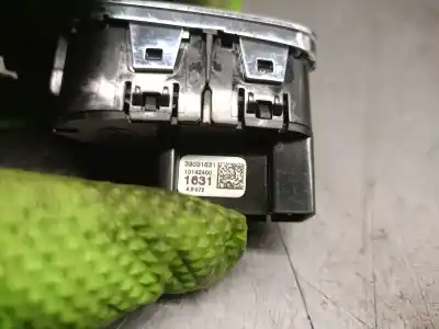 Second-hand car spare part switch for opel corsa e (x15) 1.4 lpg (08, 68) oem iam references 39031631  39031631