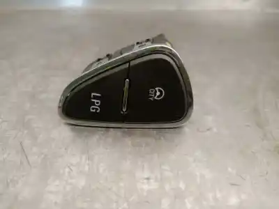 Pezzo di ricambio per auto di seconda mano Interruttore per OPEL CORSA E (X15) 1.4 LPG (08, 68) Riferimenti OEM IAM 39031657  