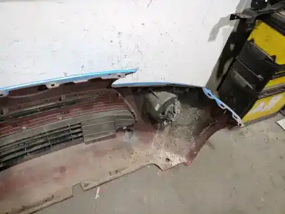 Pezzo di ricambio per auto di seconda mano paraurti anteriore per ford ka (ru8) 1.3 tdci riferimenti oem iam 1580996  1580996