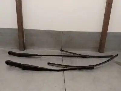 Автозапчасти б/у рычаг стеклоочистителя передний правый за AUDI A6 C8 (4A2) 35 TDI MILD HYBRID ссылки OEM IAM 4K1955408 4K1955407 