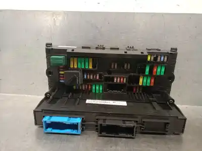 Автозапчасти б/у блок реле/предохранителей за bmw x4 (f26) xdrive 20 d ссылки oem iam 9315150