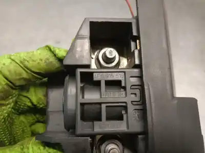 Pezzo di ricambio per auto di seconda mano scatola relè/fusibili per audi a4 b8 avant (8k5) 2.0 tdi riferimenti oem iam 4f0915519  