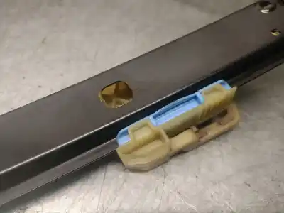 Peça sobressalente para automóvel em segunda mão elevador de vidros dianteiro direito por audi a4 b8 avant (8k5) 2.0 tdi referências oem iam 8k0837462 1021979815101 brose 8k0837462