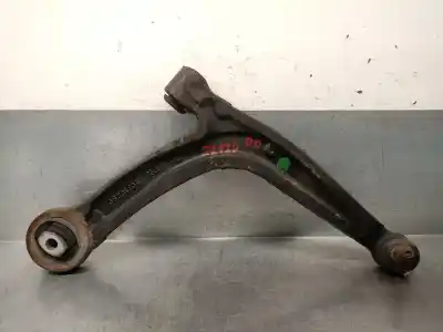 Pezzo di ricambio per auto di seconda mano Braccio Sospensione Inferiore Anteriore Destro per FORD KA (RU8) 1.2 Riferimenti OEM IAM 50710290  2014015