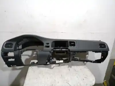 Автозапчасти б/у панель приборов за volvo v60 i (155) 1.6 drive ссылки oem iam 39807880