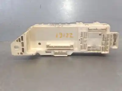 Second-hand car spare part fuse box unit for mazda mx-3 (ec) 1.6 16v oem iam references ea90422164  