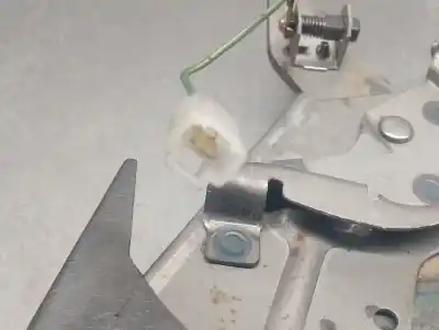 Pezzo di ricambio per auto di seconda mano leva del freno a mano per mazda mx-3 (ec) 1.6 16v riferimenti oem iam b45644010c  b45644010c