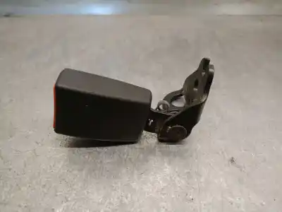 Pezzo di ricambio per auto di seconda mano  per FORD FOCUS I (DAW, DBW)  Riferimenti OEM IAM 33031806  1790511