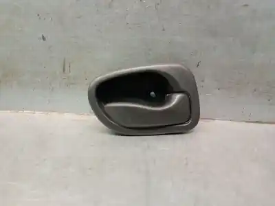 Peça sobressalente para automóvel em segunda mão puxador interior traseiro direito por hyundai accent i (x-3) 1.3 i 12v referências oem iam 8262022001lg