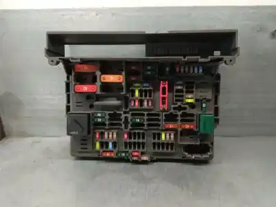 Pezzo di ricambio per auto di seconda mano scatola relè/fusibili per bmw 3 coupé (e92) 320 d riferimenti oem iam 9119446