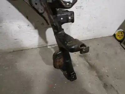 Peça sobressalente para automóvel em segunda mão charrió / suporte de eixo dianteiro por bmw x5 (e53) 3.0 i referências oem iam 31116760277 junto burra30 fila 11 80131116760277