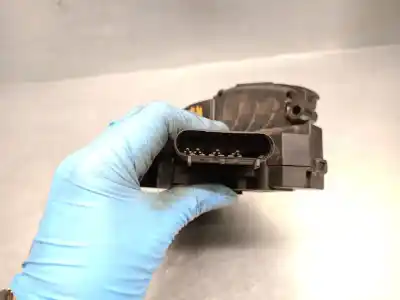 Автозапчастина б/у замок дверей заднього лівого для ford fiesta (cb1) 1.4 16v cat посилання на oem iam 8a6aa26413ag  