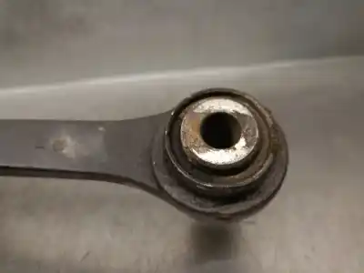 Автозапчастина б/у задній нижний правий ригель підвіски для audi a4 b5 (8d2) 1.9 tdi посилання на oem iam 8d0501530  8d0501530