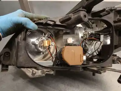 Second-hand car spare part right headlight for ford focus c-max (cap) 2.0 tdci cat oem iam references 1347459  1347459