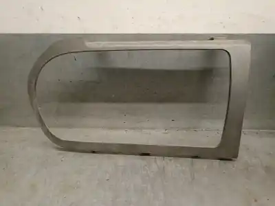 Recambio de automóvil de segunda mano de cerquillo faro para renault 12 familiar gtl 847-98 referencias oem iam 31210