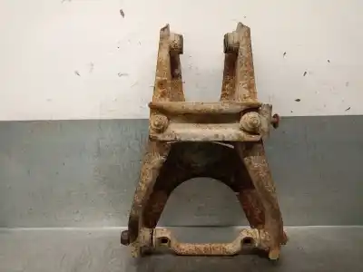 Recambio de automóvil de segunda mano de BRAZO SUSPENSION SUPERIOR TRASERO IZQUIERDO para SEAT 127  referencias OEM IAM 9057825  