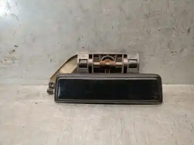 Pièce détachée automobile d'occasion Poignée De Porte Avant Droite pour PEUGEOT 205 BERLINA 1.8 Diesel Références OEM IAM 910174  910174
