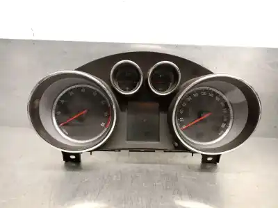 Pièce détachée automobile d'occasion Compteur De Vitesse Tableau De Bord pour OPEL INSIGNIA A (G09) 1.8 (68) Références OEM IAM 13333350 A2C53383402 VDO 1256643