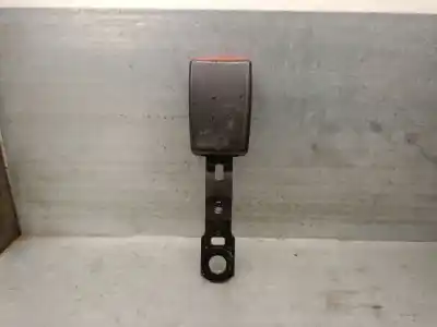 Peça sobressalente para automóvel em segunda mão chicote / encaixe cinto segurança dianteiro direito por audi a2 (8z0) 1.4 referências oem iam 8z0857755f