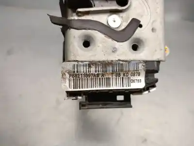 Second-hand car spare part left front door lock for jeep-viasa compass (mp, m6, mv, m7) 1.4 multiair oem iam references p68211097ab  68211097ab