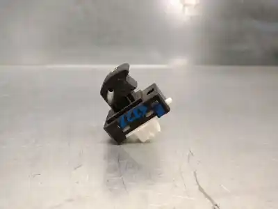 Second-hand car spare part right front power window switch for jeep compass (mp, m6, mv, m7) 1.4 multiair oem iam references 6bz29lxhaa  6bz29lxhaa