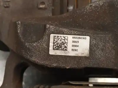 Peça sobressalente para automóvel em segunda mão pinça de travão dianteira esquerda por jeep compass (mp, m6, mv, m7) 1.4 multiair referências oem iam 68253841ad  68346907ab