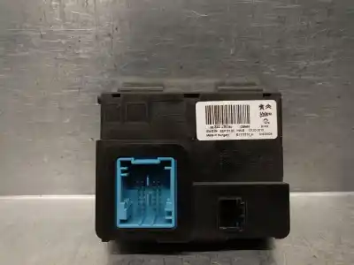 Peça sobressalente para automóvel em segunda mão módulo eletrônico por opel combo e tour / life (k9) 1.5 referências oem iam 9832228080