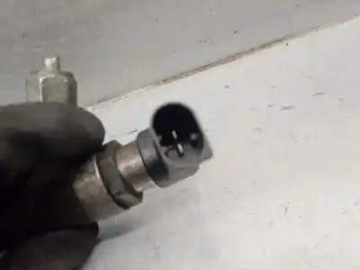 Автозапчастина б/у инжектор для renault megane ii (bm0/1_, cm0/1_) 1.5 dci (bm1e, cm1e) посилання на oem iam 8200380253  