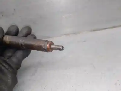 Автозапчастина б/у инжектор для renault megane ii (bm0/1_, cm0/1_) 1.5 dci (bm1e, cm1e) посилання на oem iam 8200380253  