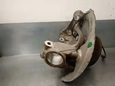 Second-hand car spare part front right knuckle for bmw 1 (e87) 116 d oem iam references 31216764444  31216793924