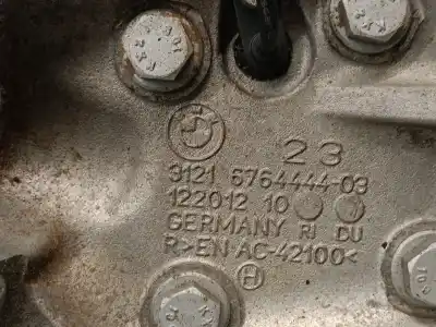 Second-hand car spare part front right knuckle for bmw 1 (e87) 116 d oem iam references 31216764444  31216793924