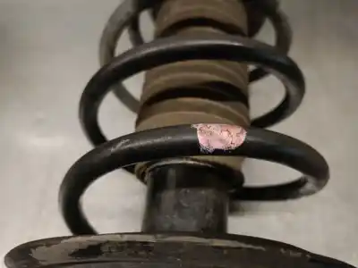 Автозапчастина б/у передній правий амортизатор для toyota yaris (_p13_) 1.5 hybrid (nhp130_) посилання на oem iam 485100de61 03031000481 kyb 485100de61