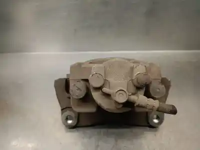 Автозапчастина б/у передній правий гальмівний супорт для toyota yaris (_p13_) 1.5 hybrid (nhp130_) посилання на oem iam 477300d200  477300d200