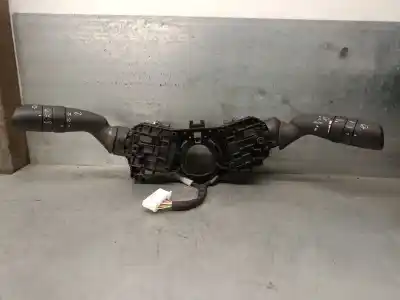 Second-hand car spare part HEADLIGHTS SWITCH for TOYOTA YARIS (_P21_, _PA1_, _PH1_)  OEM IAM references 8431902010  8431902010