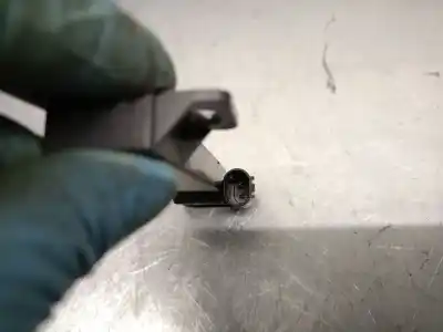 Автозапчастина б/у антена для jeep compass (mp, m6, mv, m7) 1.4 multiair посилання на oem iam 68051315ab  