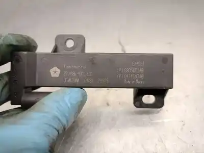 Автозапчастина б/у антена для jeep compass (mp, m6, mv, m7) 1.4 multiair посилання на oem iam 68051315ab  