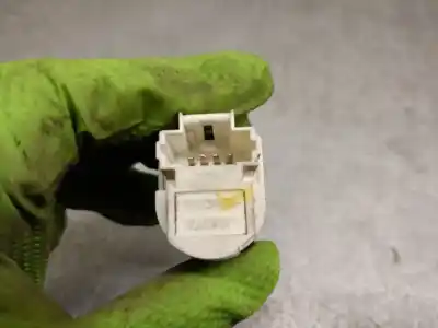 Piesă de schimb auto la mâna a doua intrerusator pentru dacia logan mcv ii tce 90 (k8m1) referințe oem iam 253206170r  