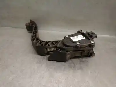 Second-hand car spare part accelerator pedal for dacia logan mcv ii tce 90 (k8m1) oem iam references 180022703r 6pv00997803 hella 