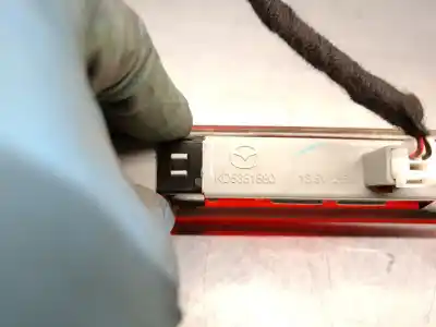 Автозапчасти б/у центральный стоп-сигнал за mazda cx-5 (ke, gh) 2.0 (keefw) ссылки oem iam kd5351580  kd5351580b