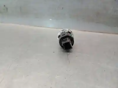 Second-hand car spare part switch for citroen c4 cactus 1.5 bluehdi 100 oem iam references 9804007180  9804007180