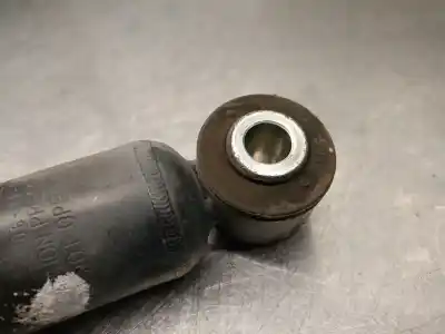 Pezzo di ricambio per auto di seconda mano ammortizzatore posteriore destro per renault modus / grand modus (f/jp0_) 1.5 dci (fp0f, jp0f) riferimenti oem iam 8200676047 03071000584 kyb 8200676047