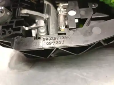 Автозапчасти б/у левая передняя наружная ручка за peugeot 208 ii (ub_, up_, uw_, uj_) 1.2 puretech 100 ссылки oem iam 9802977380  980297811t