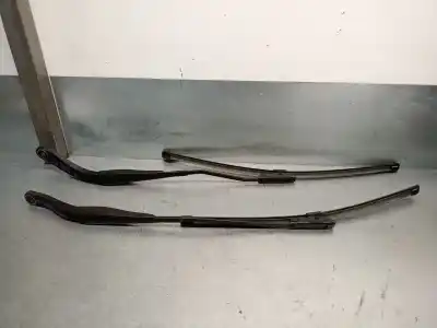 Автозапчастина б/у передній правий річок склоочисника для DACIA LOGAN MCV II TCE 90 (K8M1) Посилання на OEM IAM 288865045R  288869727R