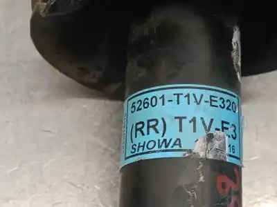 Автозапчасти б/у правый задний амортизатор за honda cr-v iv (rm_) 1.6 i-dtec (re6) ссылки oem iam 52601t1ve320  52611t1ve02